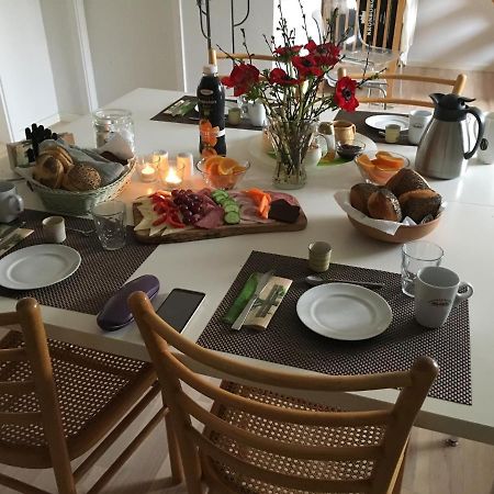 Lundgaarde Bed & Breakfast Kjellerup エクステリア 写真